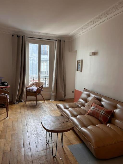 Un Fabuleux Decor Pour Un Chaleureux Appartement Παρίσι Εξωτερικό φωτογραφία